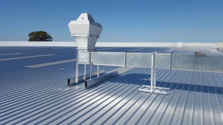 metal roof installation